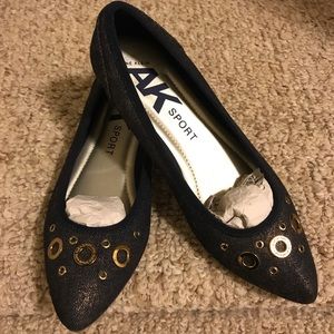 Anne Klein shoe